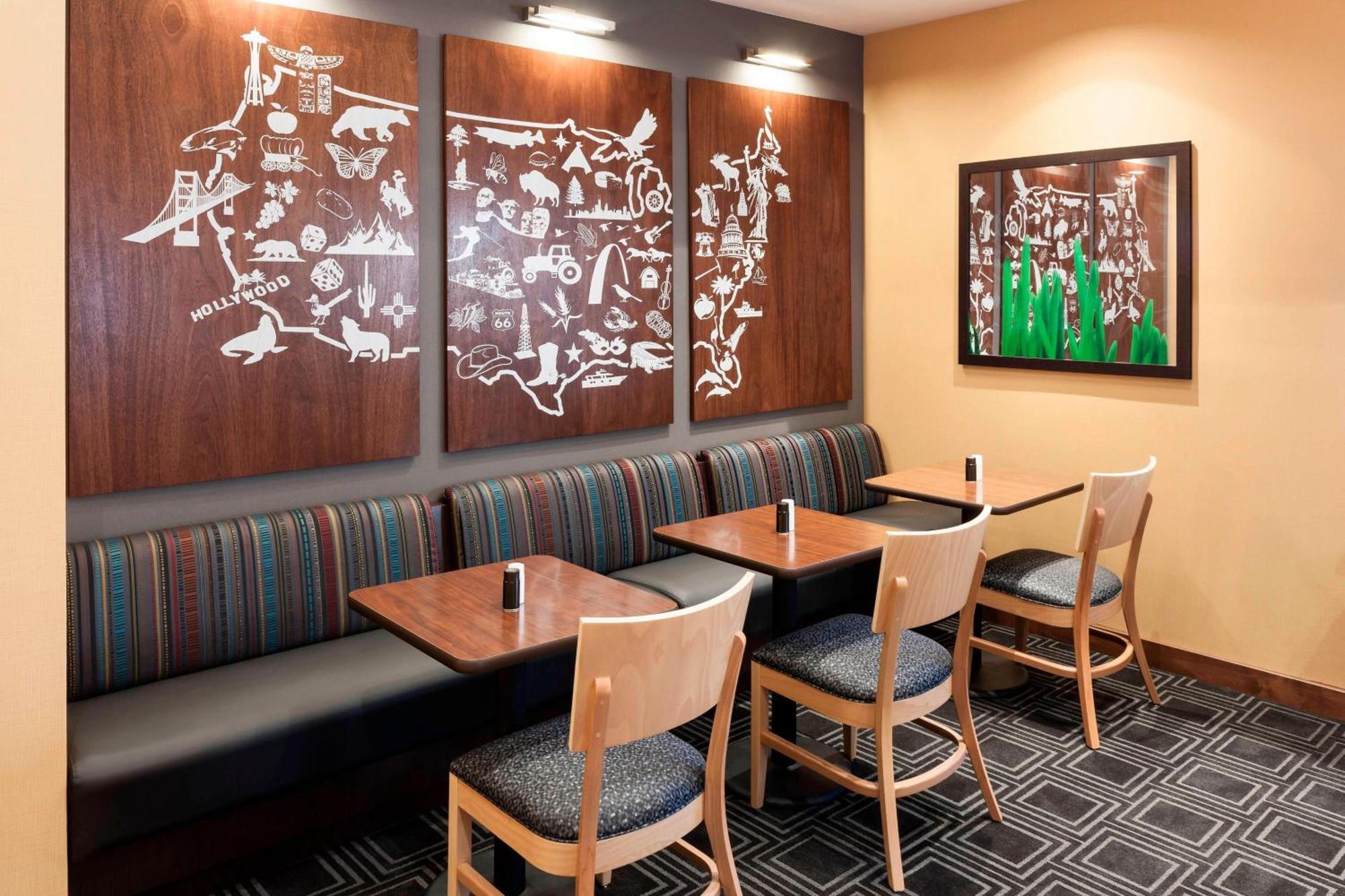 TownePlace Suites Dallas Las Colinas Irving Exterior foto