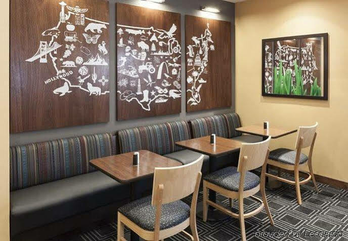 TownePlace Suites Dallas Las Colinas Irving Exterior foto